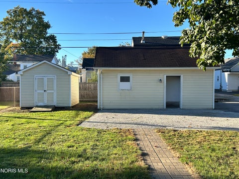 Tiny photo for 523 W North Street, Fostoria, OH 44830 (MLS # 10014463)