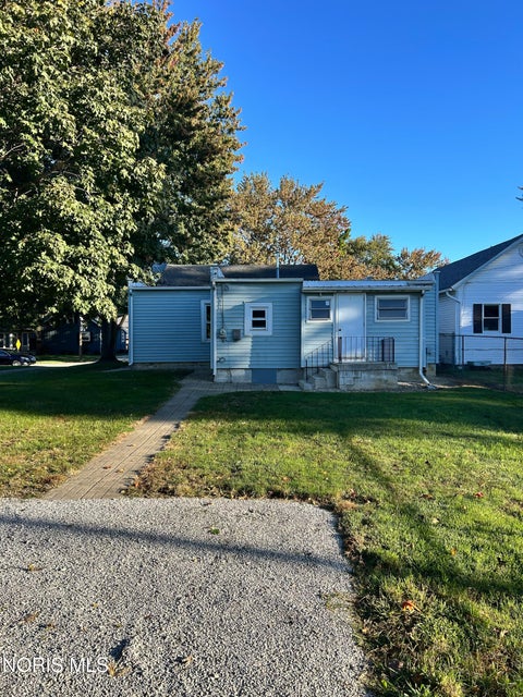 Tiny photo for 523 W North Street, Fostoria, OH 44830 (MLS # 10014463)