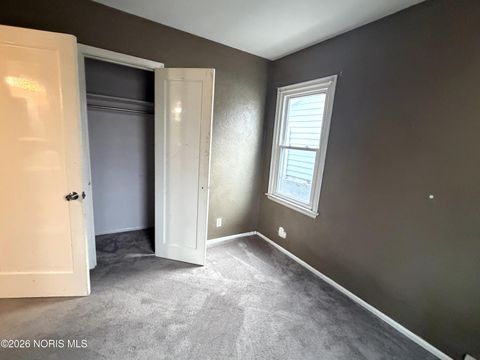 Tiny photo for 3213 Waldmar Road, Toledo, OH 43615 (MLS # 10002887)