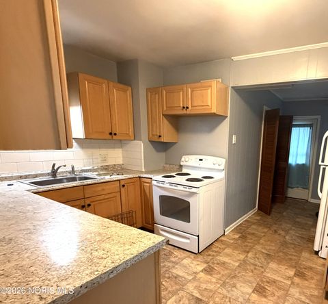 Tiny photo for 3213 Waldmar Road, Toledo, OH 43615 (MLS # 10002887)