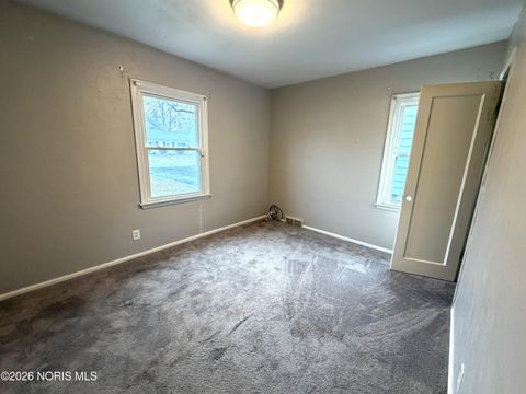 Tiny photo for 3213 Waldmar Road, Toledo, OH 43615 (MLS # 10002887)