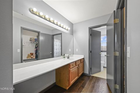 Tiny photo for 7605 Waterpoint Court, Holland, OH 43528 (MLS # 10005077)