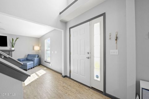 Tiny photo for 7605 Waterpoint Court, Holland, OH 43528 (MLS # 10005077)