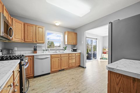 Tiny photo for 7605 Waterpoint Court, Holland, OH 43528 (MLS # 10005077)