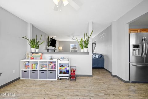 Tiny photo for 7605 Waterpoint Court, Holland, OH 43528 (MLS # 10005077)