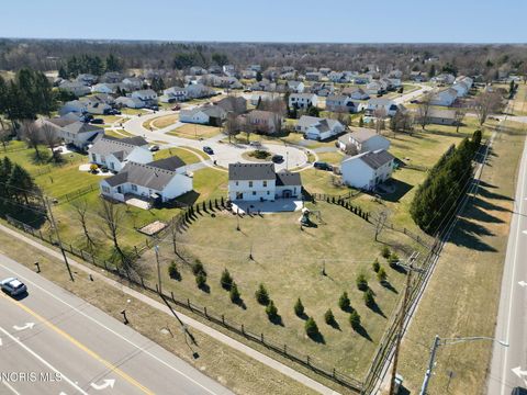 Tiny photo for 7605 Waterpoint Court, Holland, OH 43528 (MLS # 10005077)