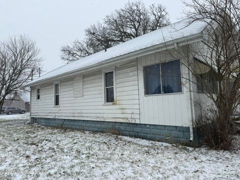 Tiny photo for 823 Nicholas Street, Defiance, OH 43512 (MLS # 10003104)