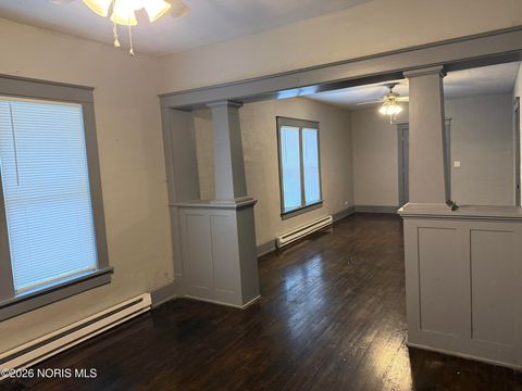 Tiny photo for 823 Nicholas Street, Defiance, OH 43512 (MLS # 10003104)