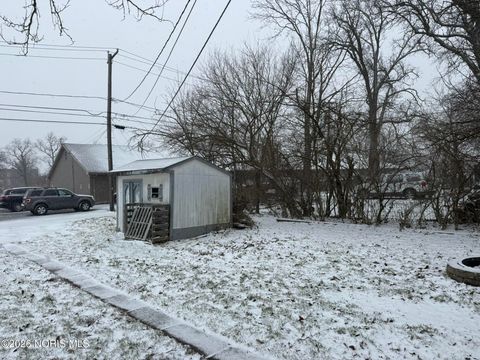 Tiny photo for 823 Nicholas Street, Defiance, OH 43512 (MLS # 10003104)