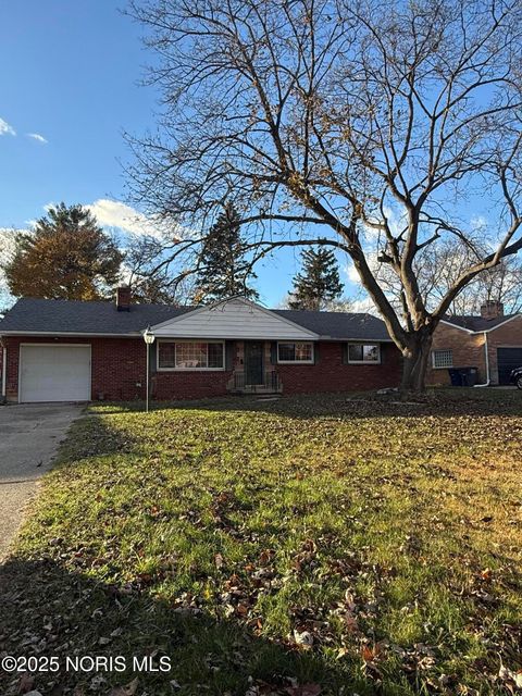 Photo of 5737 Yermo Drive, Toledo, OH 43613 (MLS # 10001899)