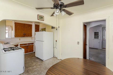 Tiny photo for 3108 Ravenwood Blvd BLVD, Toledo, OH 43614 (MLS # 10012451)