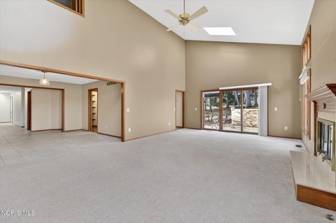 Tiny photo for 2355 Parliament Square #2355, Toledo, OH 43617 (MLS # 10004589)