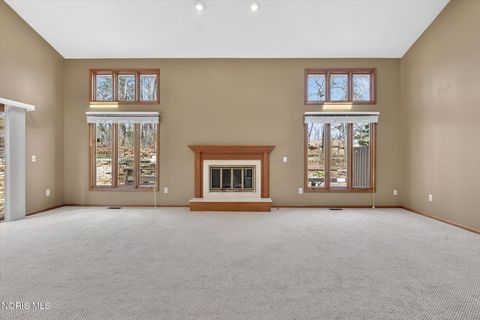 Tiny photo for 2355 Parliament Square #2355, Toledo, OH 43617 (MLS # 10004589)