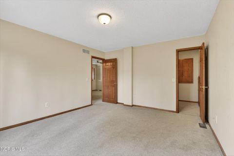 Tiny photo for 2355 Parliament Square #2355, Toledo, OH 43617 (MLS # 10004589)