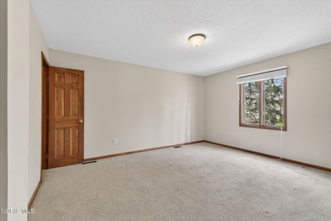 Tiny photo for 2355 Parliament Square #2355, Toledo, OH 43617 (MLS # 10004589)