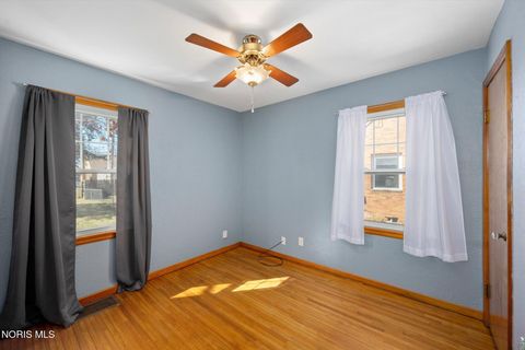 Tiny photo for 2544 Cawdor Road, Oregon, OH 43616 (MLS # 10004654)