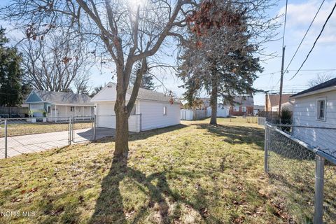 Tiny photo for 2544 Cawdor Road, Oregon, OH 43616 (MLS # 10004654)
