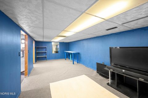 Tiny photo for 2544 Cawdor Road, Oregon, OH 43616 (MLS # 10004654)