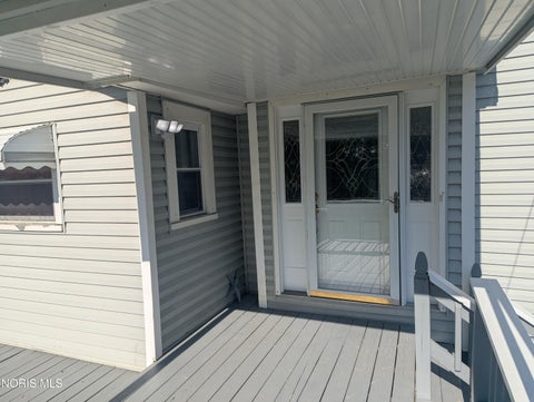 Tiny photo for 424 Utah Street, Toledo, OH 43605 (MLS # 10008838)