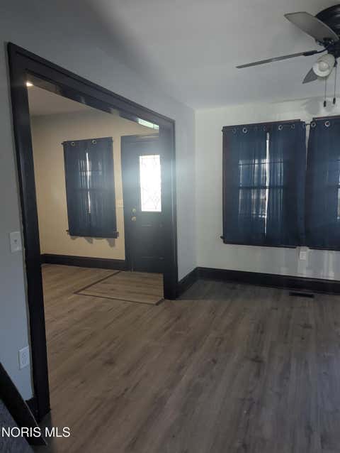 Tiny photo for 424 Utah Street, Toledo, OH 43605 (MLS # 10008838)