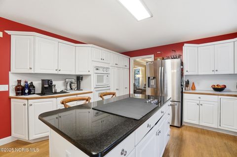 Tiny photo for 606 Forest Lake Drive, Holland, OH 43528 (MLS # 10001876)