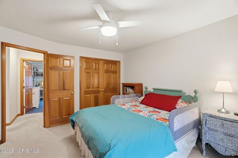 Tiny photo for 606 Forest Lake Drive, Holland, OH 43528 (MLS # 10001876)