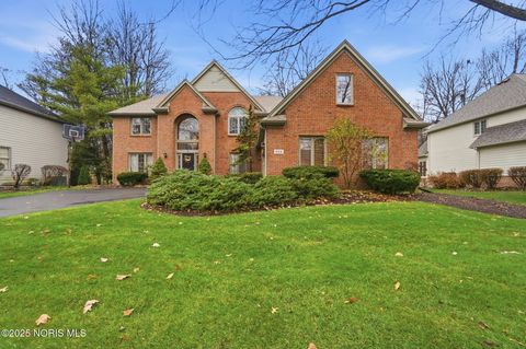 Tiny photo for 606 Forest Lake Drive, Holland, OH 43528 (MLS # 10001876)