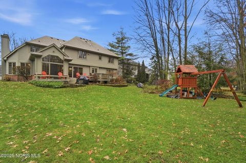 Tiny photo for 606 Forest Lake Drive, Holland, OH 43528 (MLS # 10001876)