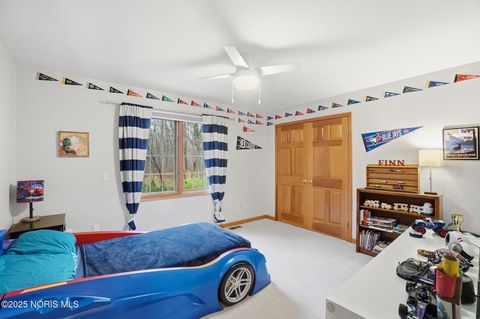 Tiny photo for 606 Forest Lake Drive, Holland, OH 43528 (MLS # 10001876)