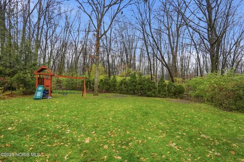 Tiny photo for 606 Forest Lake Drive, Holland, OH 43528 (MLS # 10001876)