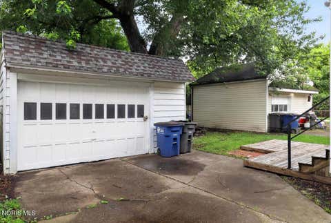 Tiny photo for 2227 Portsmouth Avenue, Toledo, OH 43613 (MLS # 10009581)
