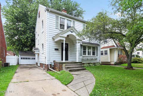 Tiny photo for 2227 Portsmouth Avenue, Toledo, OH 43613 (MLS # 10009581)