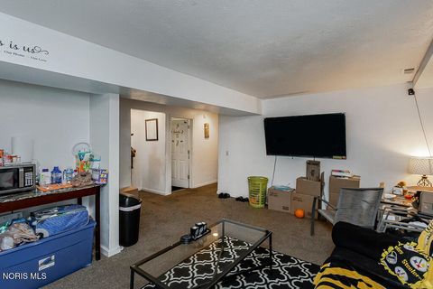 Tiny photo for 830 Richards Road, Toledo, OH 43607 (MLS # 10006566)