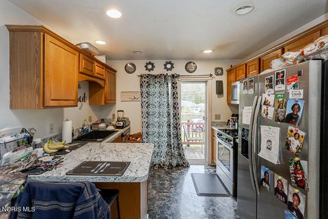 Tiny photo for 830 Richards Road, Toledo, OH 43607 (MLS # 10006566)