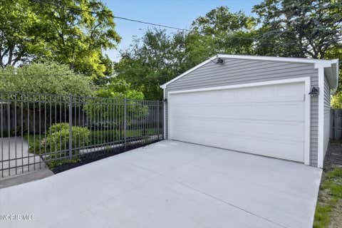 Tiny photo for 536 Clifton Boulevard, Toledo, OH 43607 (MLS # 10010340)