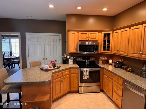 Tiny photo for 1001 Greystone Drive, Bryan, OH 43506 (MLS # 10002292)