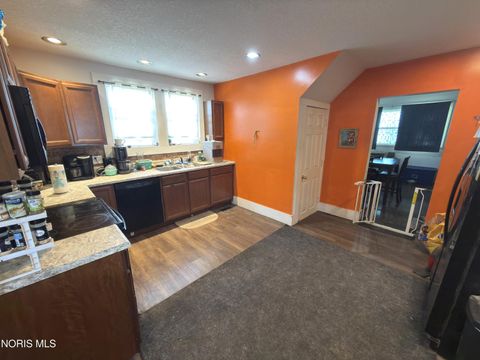 Tiny photo for 409 N Jefferson Street, Van Wert, OH 45891 (MLS # 10009662)