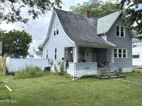 Tiny photo for 409 N Jefferson Street, Van Wert, OH 45891 (MLS # 10009662)