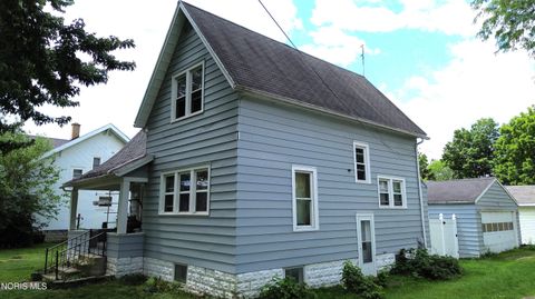 Photo of 409 N Jefferson Street, Van Wert, OH 45891 (MLS # 10009662)