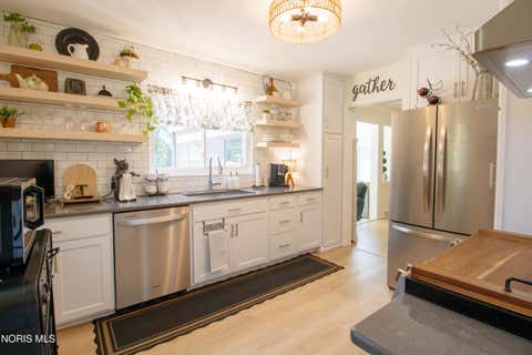 Tiny photo for 951 Mulberry Street, Perrysburg, OH 43551 (MLS # 10010764)
