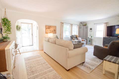 Tiny photo for 951 Mulberry Street, Perrysburg, OH 43551 (MLS # 10010764)