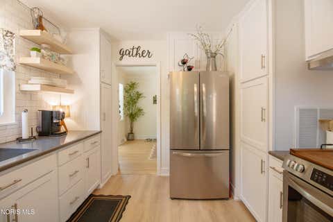 Tiny photo for 951 Mulberry Street, Perrysburg, OH 43551 (MLS # 10010764)