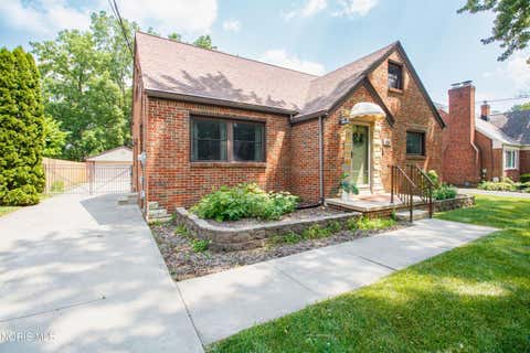 Tiny photo for 951 Mulberry Street, Perrysburg, OH 43551 (MLS # 10010764)