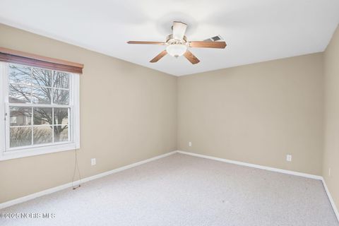 Tiny photo for 5533 Cresthaven Lane # 6 2c, Toledo, OH 43614 (MLS # 10002624)