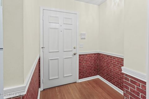 Tiny photo for 5533 Cresthaven Lane # 6 2c, Toledo, OH 43614 (MLS # 10002624)