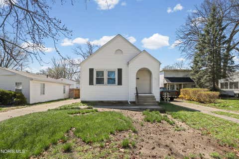 Photo for 2621 Grantwood Drive