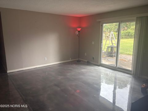 Tiny photo for 6032 Atwell Road, Toledo, OH 43613 (MLS # 10000998)