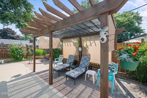 Tiny photo for 2115 Thornapple Drive, Toledo, OH 43614 (MLS # 10011465)
