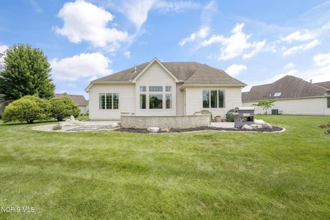 Tiny photo for 690 Ridge Lake Court, Perrysburg, OH 43551 (MLS # 10010798)