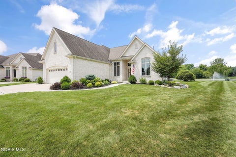 Tiny photo for 690 Ridge Lake Court, Perrysburg, OH 43551 (MLS # 10010798)